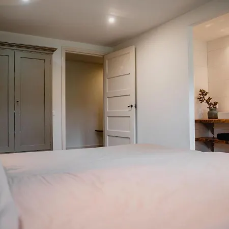 Spacious In With Garden Leende